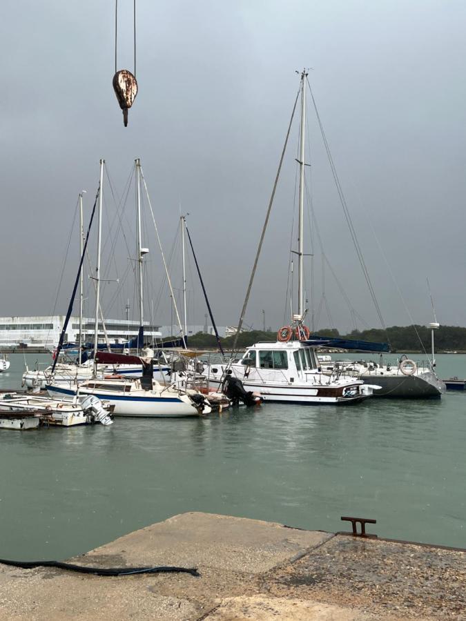 Velero En El Corazon De El Puerto De Santa Maria Hotel Buitenkant foto